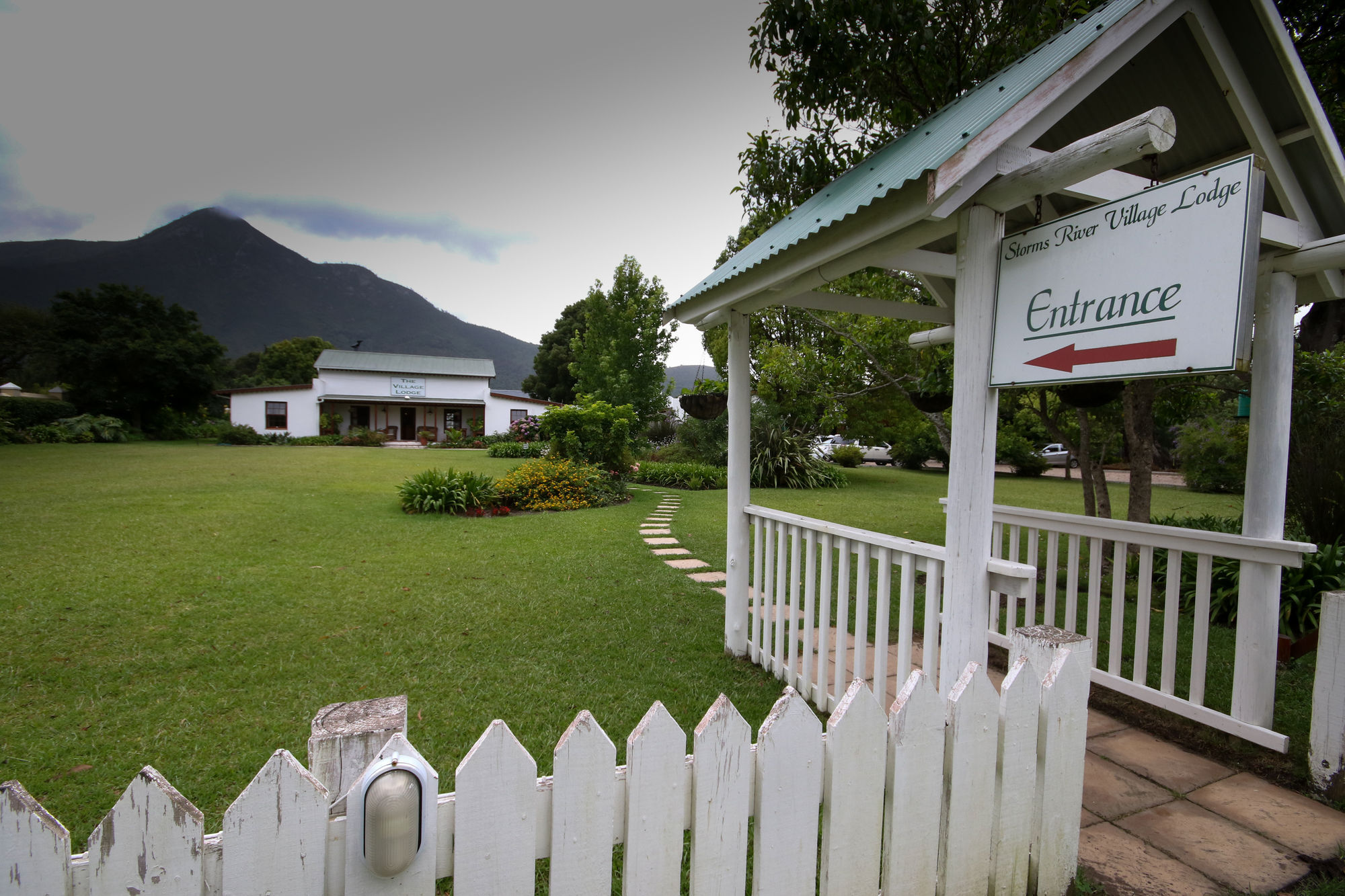 The Village Lodge Stormsrivier Exteriér fotografie