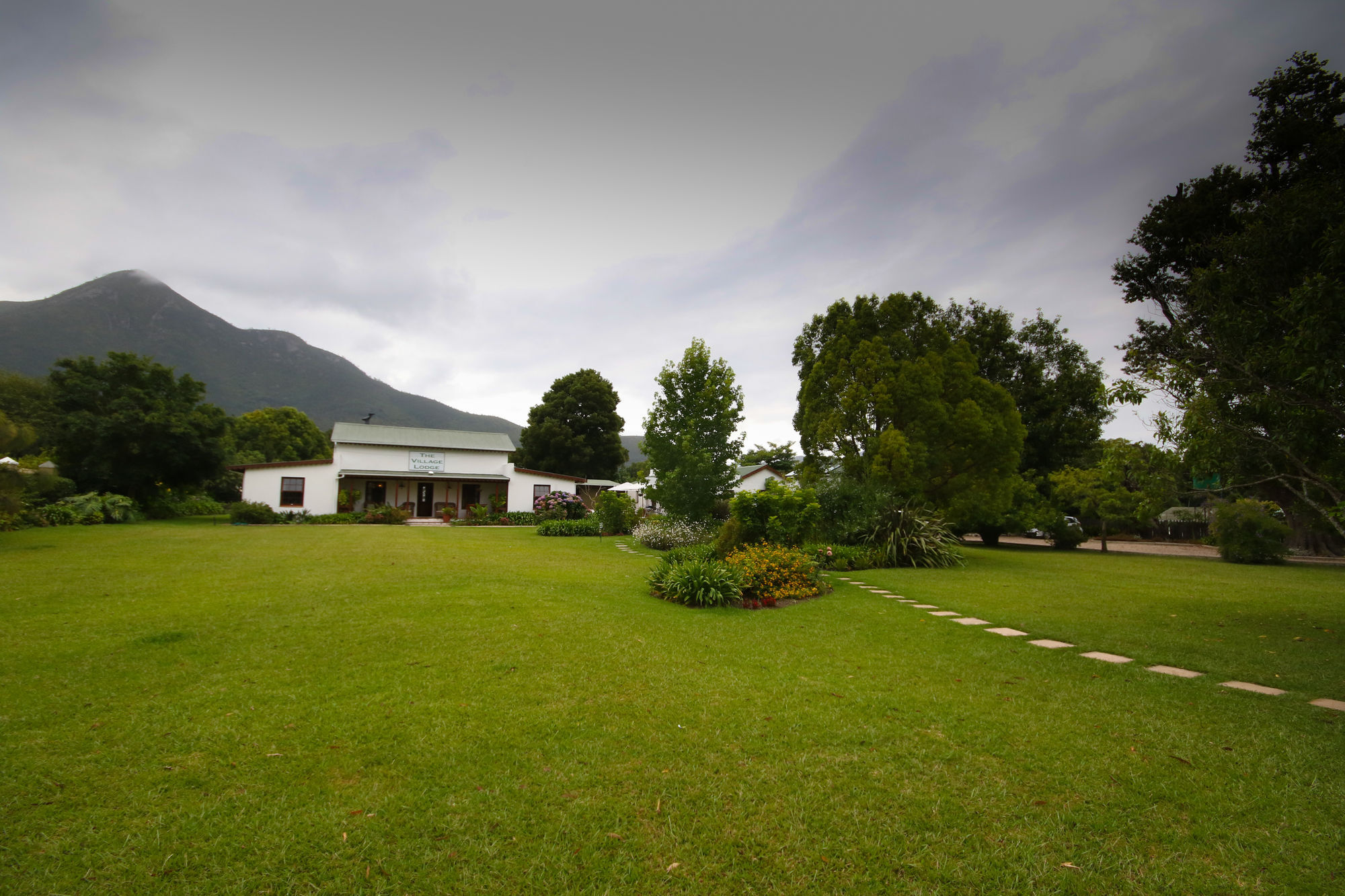 The Village Lodge Stormsrivier Exteriér fotografie